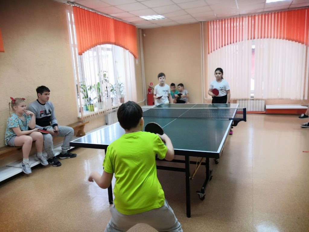 13 ноября 2021 года в клубе по месту жительства «Слава» состоялся открытый командный турнир по настольному теннису между клубом Слава и Детско-юношеской спортивной школой г. Тисуль