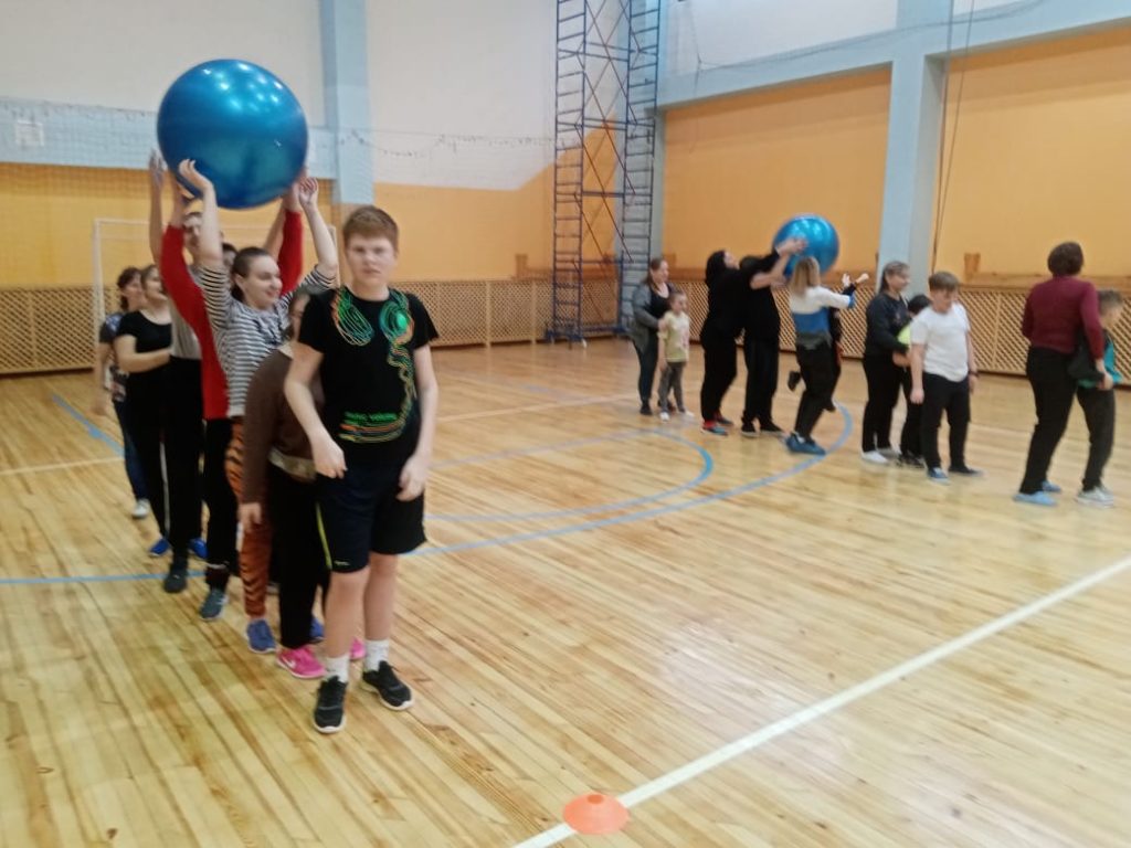20 ноября 2021 года в спортивном комплексе Службы спасения города Кемерово прошёл очередной этап проекта «Мир один для всех»