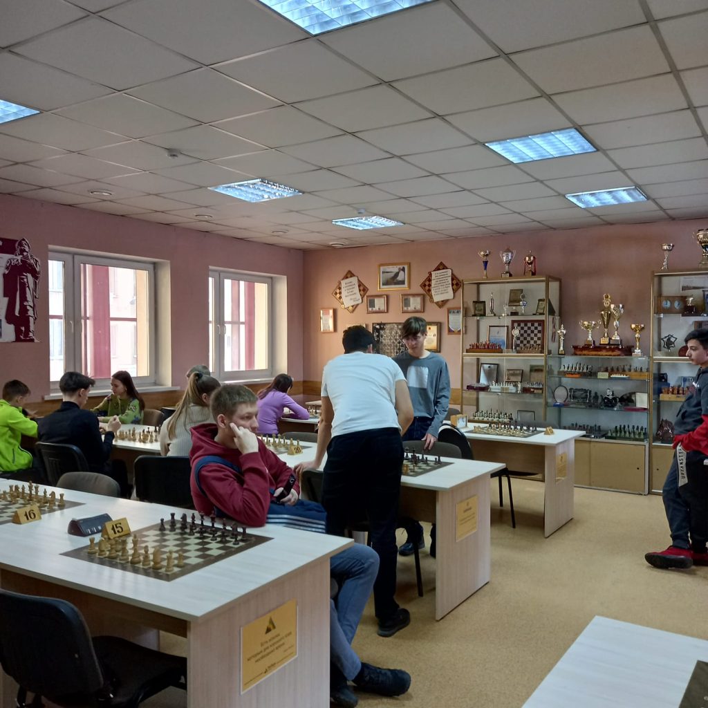 11 марта 2022 года в Городском шахматном клубе им. М.И. Найдова прошли финальные соревнования по шахматам в рамках муниципального этапа региональных соревнований «Кузбасская спортивная школьная лига».  