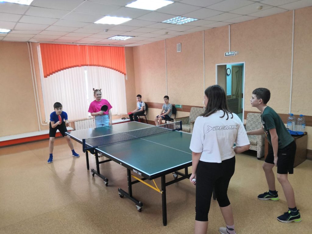 1 апреля 2022 года в клубе по месту жительства «Слава» состоялся   парный турнир по настольному теннису