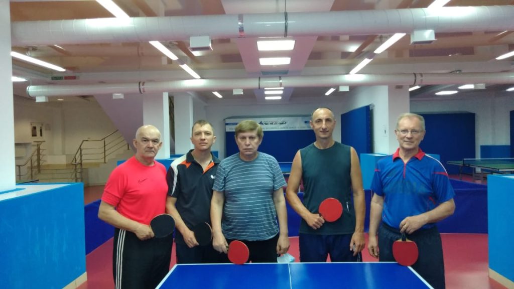 17 июля 2022 года члены клуба по месту жительства «Лесная Поляна» приняли участие в товарищеском турнире по настольному теннису с теннисистами клуба «Пинг-понг 42»