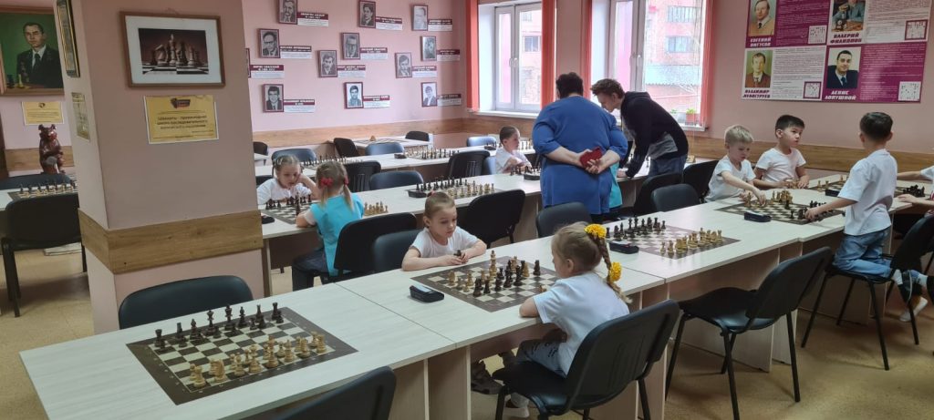 С 10 по 17 апреля 2023 года в Городском шахматном клубе им. М.И. Найдова прошел I этап (групповой) соревнований по шахматам среди детей старшего дошкольного возраста (5 – 7 лет) «Маленький шахматист»