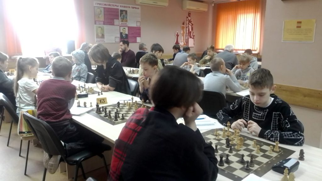 20 - 21 апреля 2024 года в Городском шахматном клубе им. М.И. Найдова прошли 2 и 3 туры Первенства города Кемерово среди мужчин по классическим шахматам