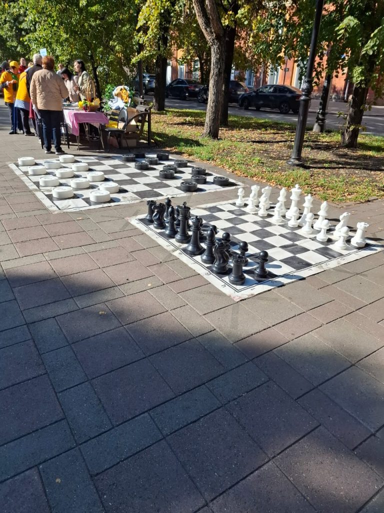 20 сентября 2024 года на улице Весенняя города Кемерово прошел большой праздник - «Ветеранский Арбат»