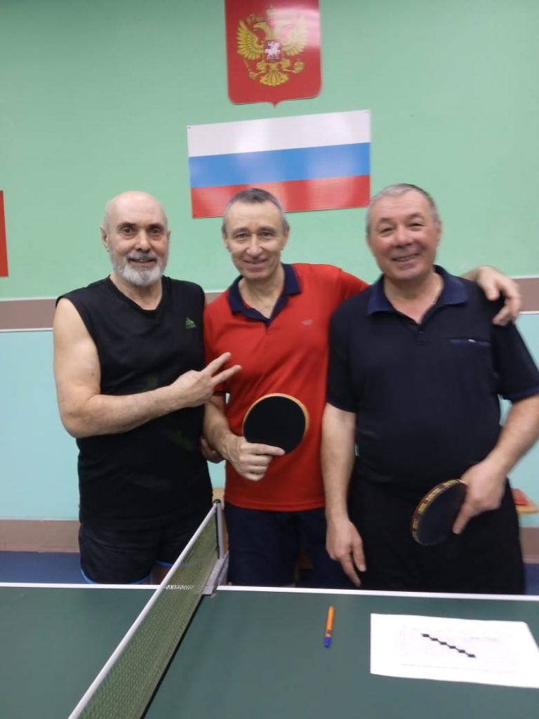 🏓 18 апреля 2025 года в клубе по месту жительства «Союз» прошли соревнования по настольному теннису среди ветеранов в возрасте до 70 лет