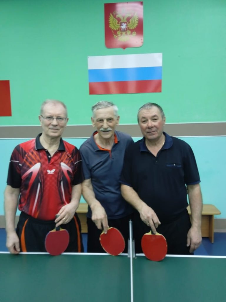 🏓 25 апреля 2025 года в клубе по месту жительства «Союз» прошли соревнования по настольному теннису среди ветеранов в возрасте до 70 лет