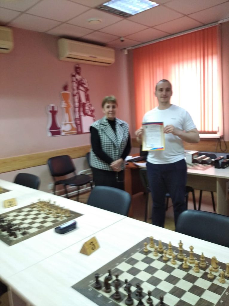♟️ 6 мая 2025 года в Городском шахматном клубе им. М.И. Найдова прошли соревнования по шахматам в рамках муниципального этапа физкультурно-спортивного фестиваля среди работников образования г. Кемерово