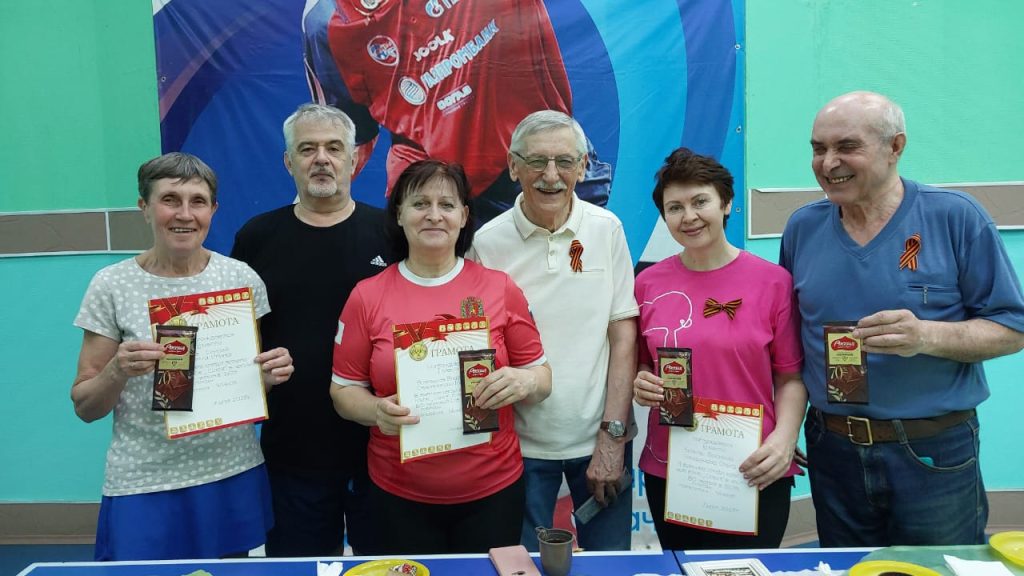 🎉 7 мая 2025 года в клубе по месту жительства «Союз» прошли соревнования по настольному теннису в парном разряде среди ветеранов, посвященные Дню Победы в Великой Отечественной войне
