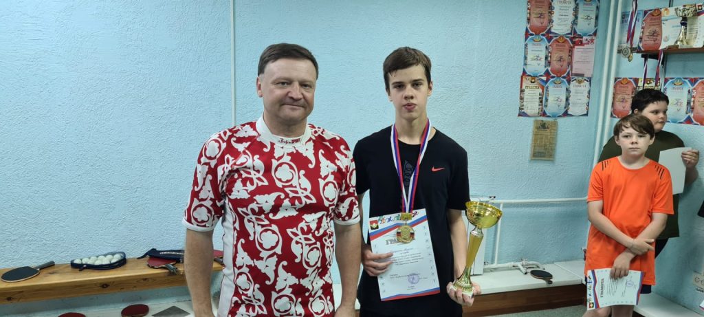 20 июня 2025 года в клубе по месту жительства «Слава» прошел открытый турнир по настольному теннису «Защитники Отечества: Сила и Спорт» в рамках общероссийской акции «Призывник»