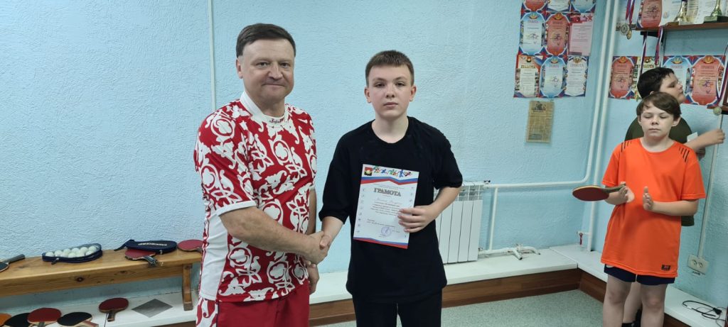 20 июня 2025 года в клубе по месту жительства «Слава» прошел открытый турнир по настольному теннису «Защитники Отечества: Сила и Спорт» в рамках общероссийской акции «Призывник»