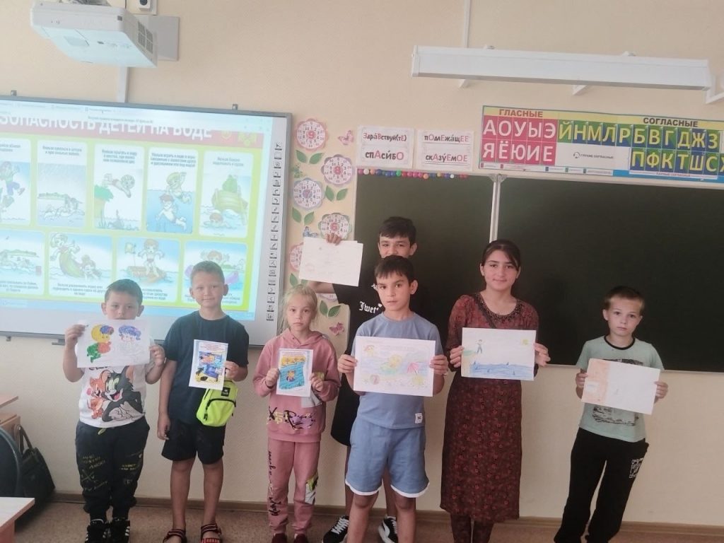 31 июля 2025 года специалисты Центра тестирования ГТО г. Кемерово посетили общеобразовательную школу №16, где юные спортсмены проверили свою силу и ловкость, выполняя нормы ГТО, и отлично провели время! 💪🎉