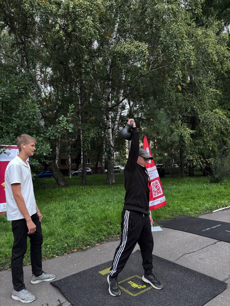 🎉 27 августа 2025 года в сквере Искусств состоялось яркое событие, организованное Территориальным управлением Центрального района г. Кемерово — праздничное мероприятие "Мы славим шахтеров", посвященное ДНЮ ШАХТЕРА!