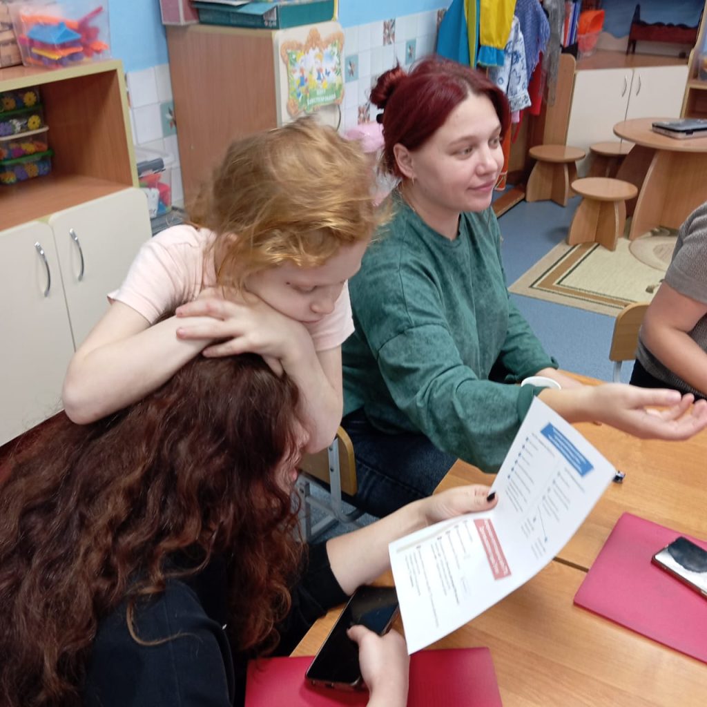 В детских садах №233 и №10 города Кемерово прошли важные родительские собрания, посвященные Всероссийскому физкультурно-спортивному комплексу "Готов к труду и обороне" (ГТО)