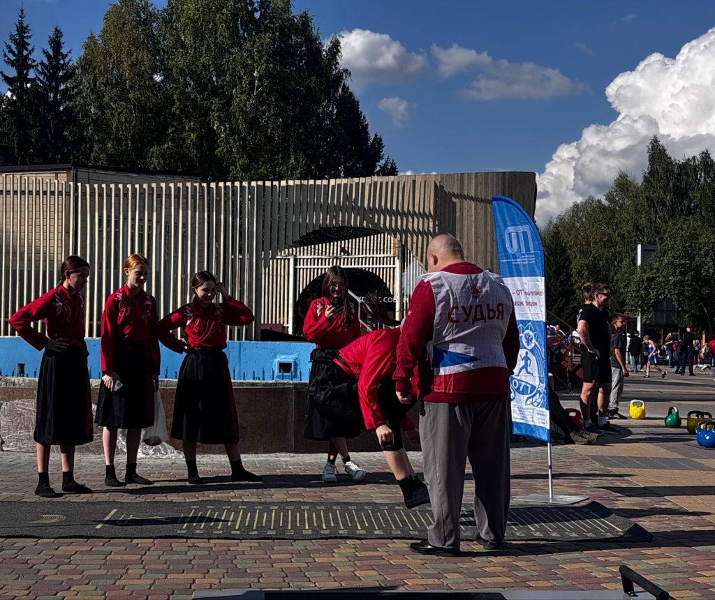 🎉 11 сентября 2025 года в Кемерово прошел 6-й ежегодный городской фестиваль «Радость жить трезво»