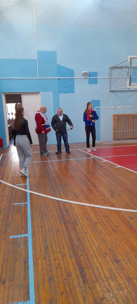 Здоровое поколение — будущее нашей страны! 14 октября специалисты Центра тестирования ГТО МАУ «Клубы по месту жительства» провели тестирование учащихся начальных классов школы №97 города Кемерово.