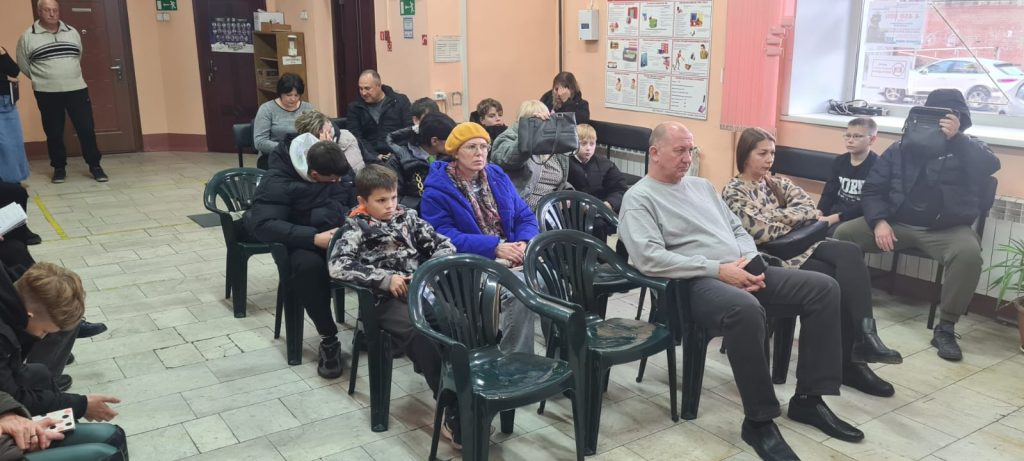 13 октября 2025 года в клубе по месту жительства «Восход» прошло собрание по созданию клуба по интересам для детей, находящихся на особом контроле Комиссии по делам несовершеннолетних Заводского района г. Кемерово