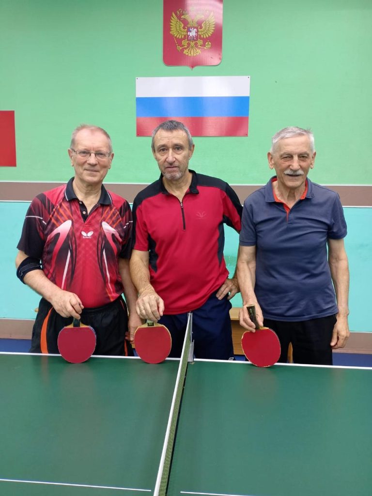 17 октября 2025 года в клубе по месту жительства «Союз» состоялись захватывающие соревнования по настольному теннису среди ветеранов социальной группы КМЖ «Союз» до 70 лет