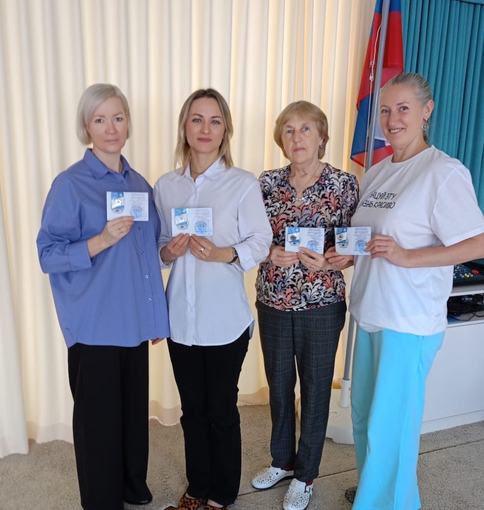 Торжественное награждение состоялось сегодня в городе Кемерово, где специалисты центра тестирования ГТО вручили знаки отличия воспитателям детского сада №218
