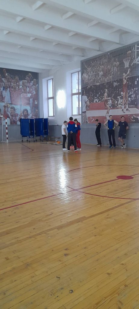 18 ноября 2025 года специалисты центра тестирования МАУ «Клубы по месту жительства» г. Кемерово приняли нормативы ВФСК ГТО у сотрудников ГУ МВД России по Кемеровской области - Кузбассу