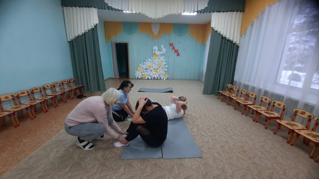 26 ноября 2025 года стало значимой датой для коллектива МБДОУ №124 «Детский сад общеразвивающего вида» города Кемерово. Воспитатели учреждения приняли активное участие в тестировании по выполнению нормативов Всероссийского физкультурно-спортивного комплекса «Готов к труду и обороне» (ГТО)