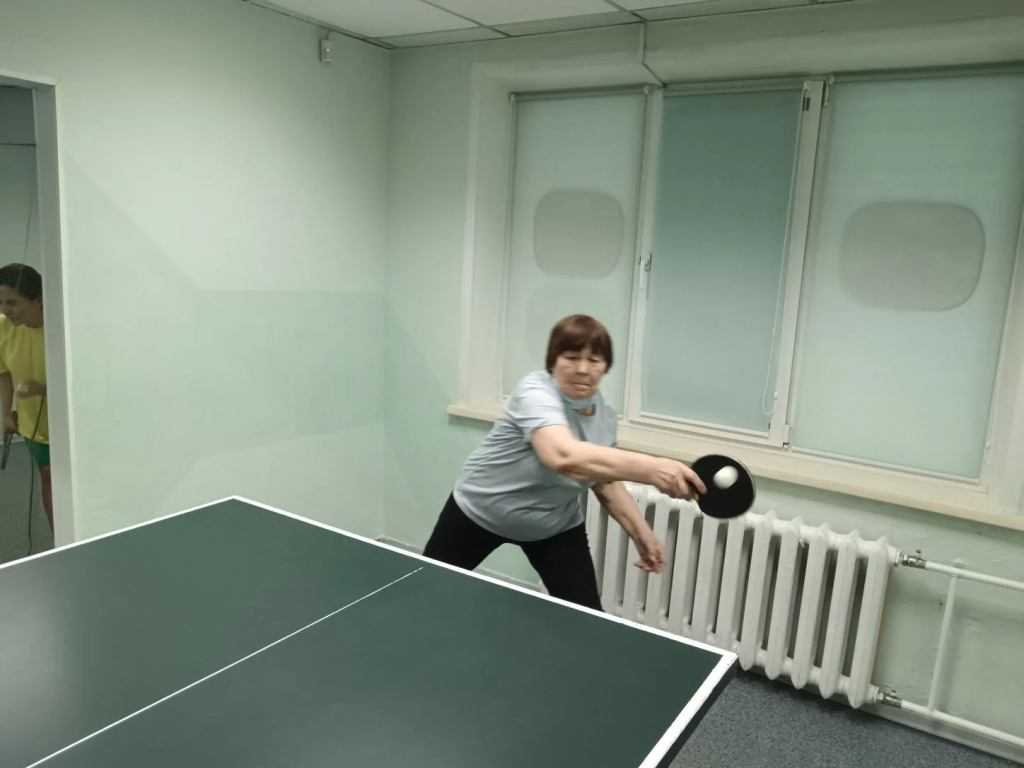 26 ноября 2025 года клубе по месту жительства «Тонус» состоялся турнир по настольному теннису среди женщин. Соревнования были приурочены к празднованию Дня матери