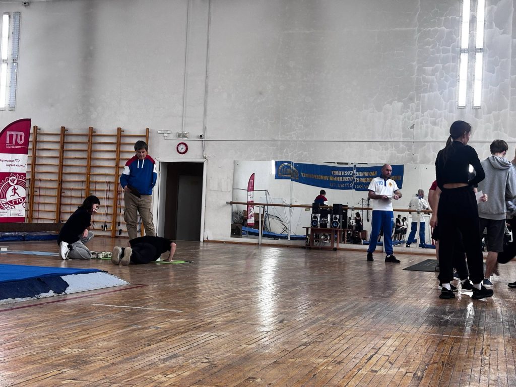 12 ноября 2025 года в КемГУ состоялось важное спортивное событие – «Соревнования по выполнению нормативов ВФСК «ГТО»