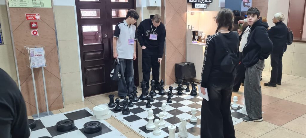 11 ноября 2025 года во Дворце молодёжи города Кемерово состоялся второй городской профилактический форум «Альтернатива 2.0»