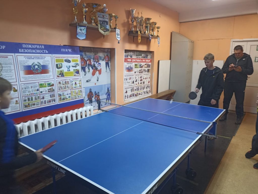 🏓 11 ноября в клубе по месту жительства «Мастер» состоялась товарищеская встреча по настольному теннису между командами КМЖ «Мастер» и «Планета» в рамках проведения общероссийской акции "Призывник"