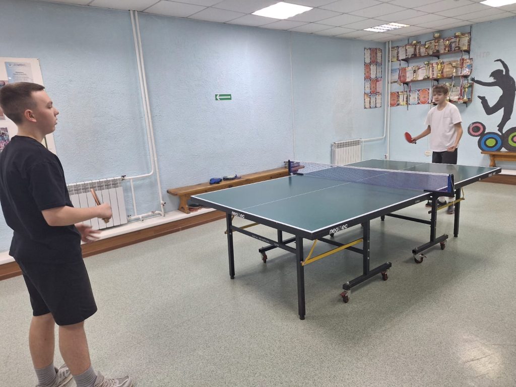 🏓 13 ноября 2025 года в клубе по месту жительства «Слава» состоялся увлекательный турнир по настольному теннису, приуроченный ко Всемирному Дню доброты!