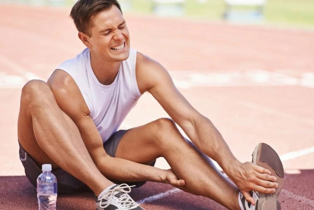 Движение ГТО. Судорога икроножной мышцы: из-за чего возникает и что делать?