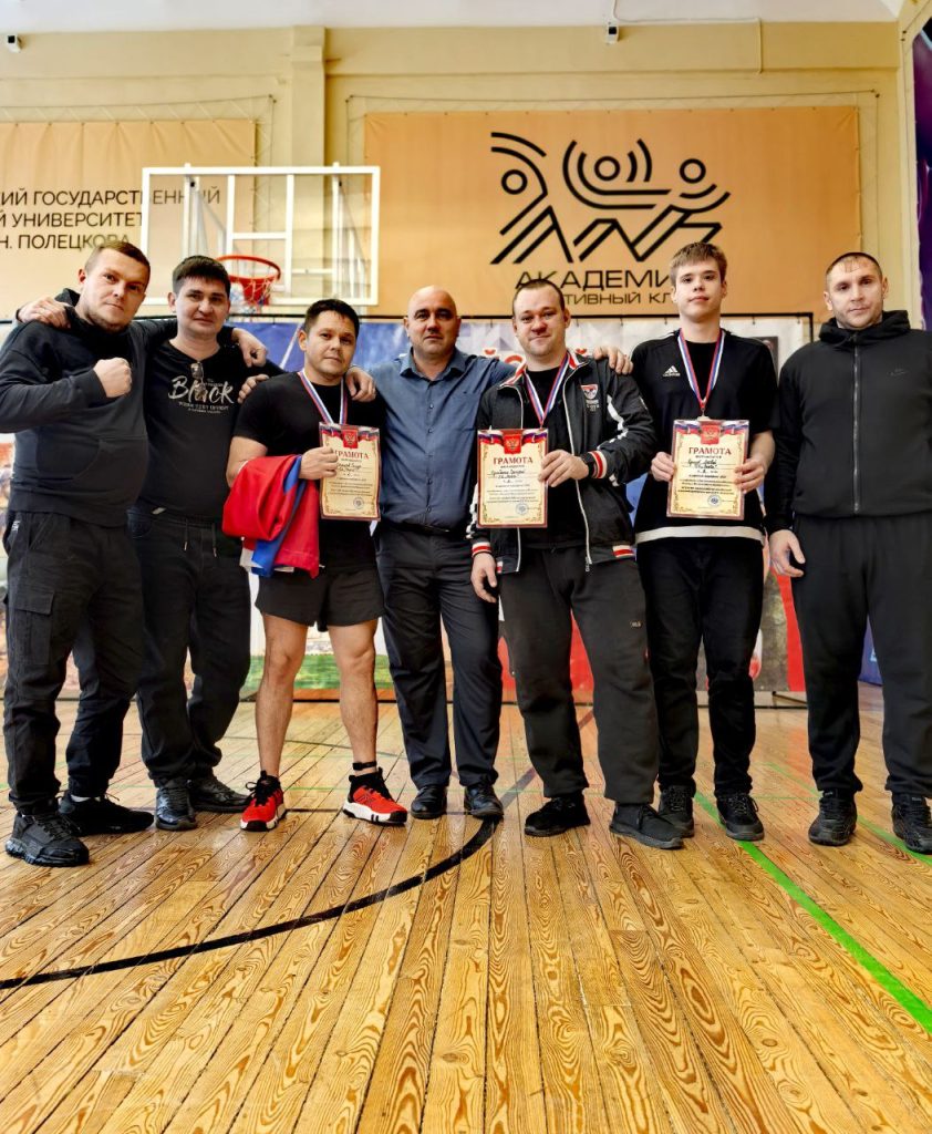 13 декабря 2025 года в Кузбасском государственном аграрном университете прошли захватывающие соревнования по гиревому спорту — «Гиревой марафон 2026». Турнир был посвящён Дню Конституции и 80‑летию Победы в Великой Отечественной войне