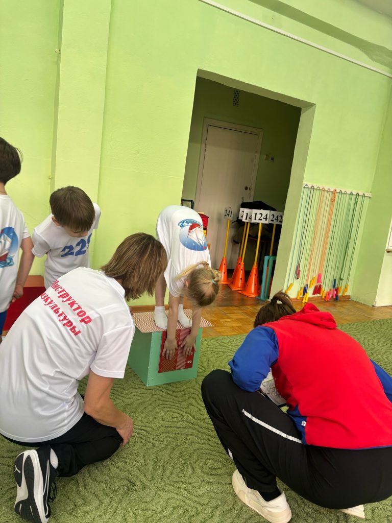 18 февраля 2026 года в Заводском районе города Кемерово успешно завершился муниципальный этап фестиваля «Малыши Кузбасса шагают в ГТО»