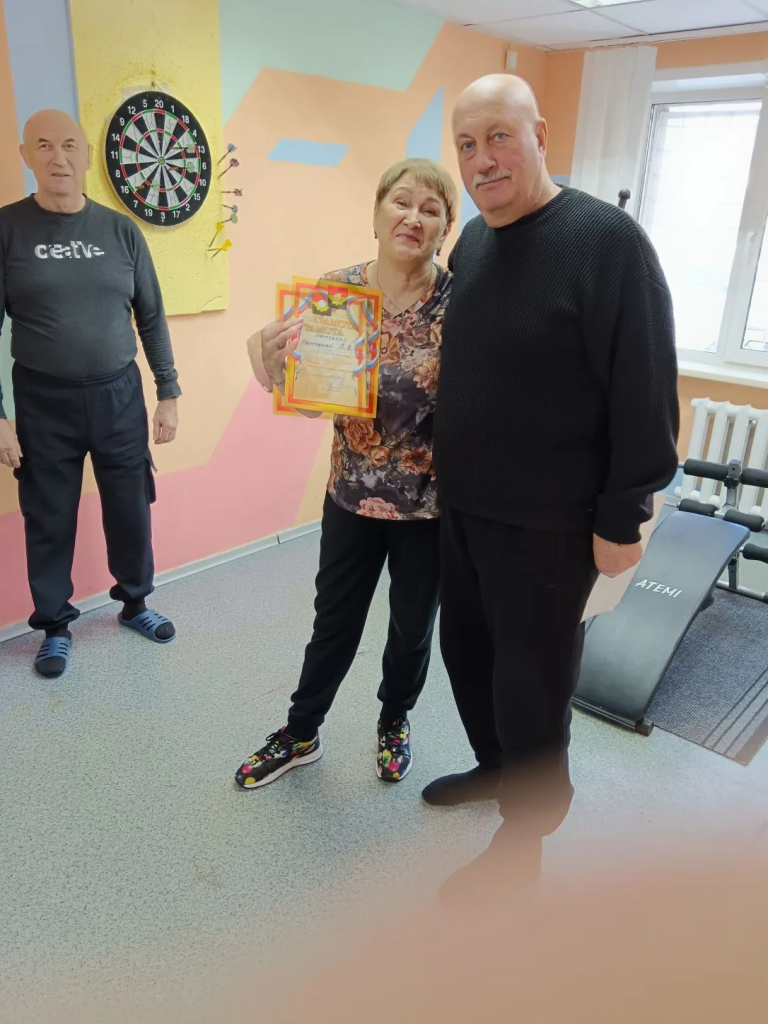 Клубы по месту жительства 🎯 19 февраля 2026 года в клубе по месту жительства «Тонус» состоялся турнир по дартсу в дисциплине «Набор очков», приуроченный ко Дню защитника Отечества 🎯