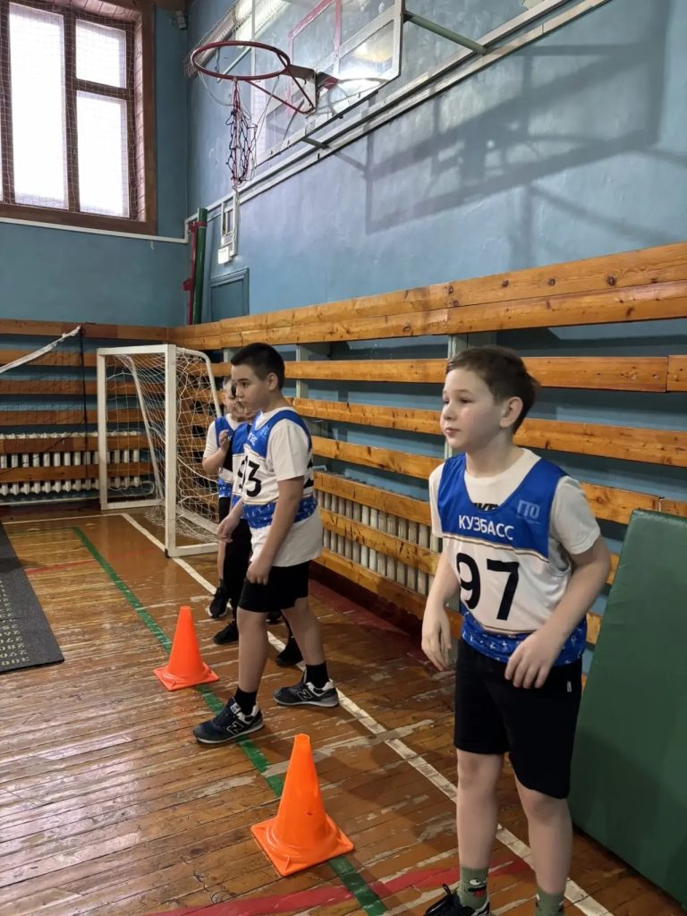 3 февраля 2026 года специалисты Центра тестирования ГТО г. Кемерово приняли нормативы комплекса ВФСК ГТО  у школьников МБОУ "СОШ №8" г. Кемерово, в рамках регионального конкурса «Начальные классы в ГТО»