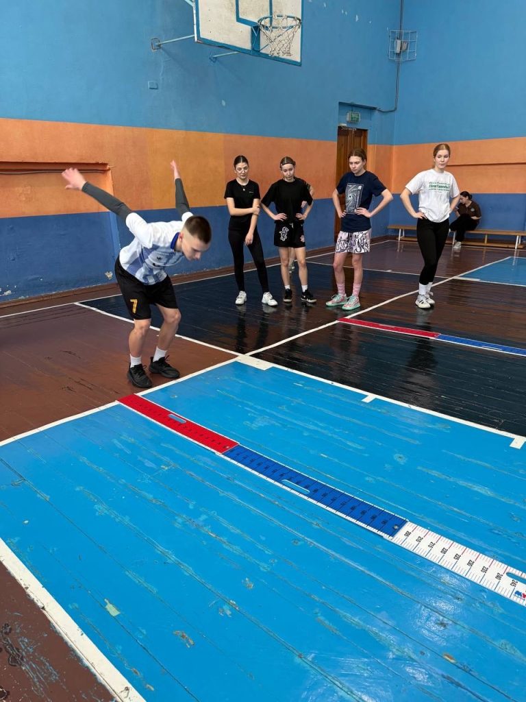 🏫 25 марта 2026 года студенты ККСТ сдали нормативы ГТО в рамках проекта «УниверЛига»! 🏫