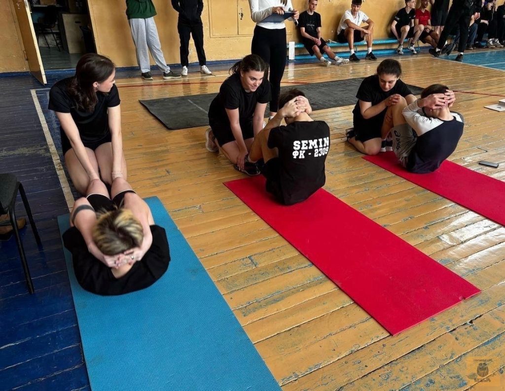 В Кузбасском педагогическом колледже состоялся отборочный этап Всероссийского физкультурно-спортивного комплекса «Готов к Труду и Обороне» (ГТО).