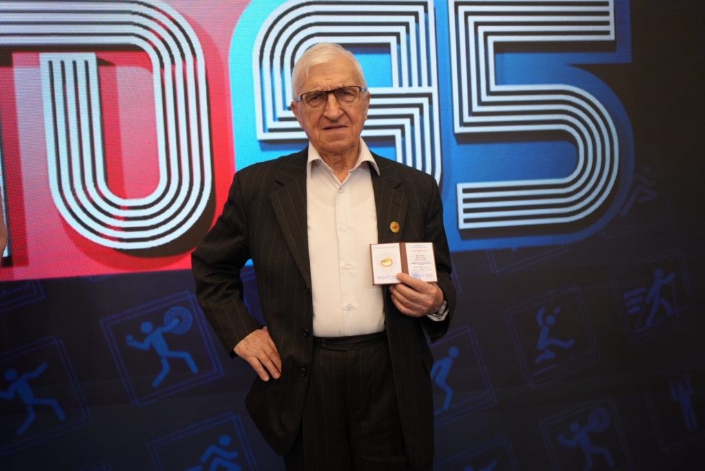 61 год в спорте — и все еще в движении