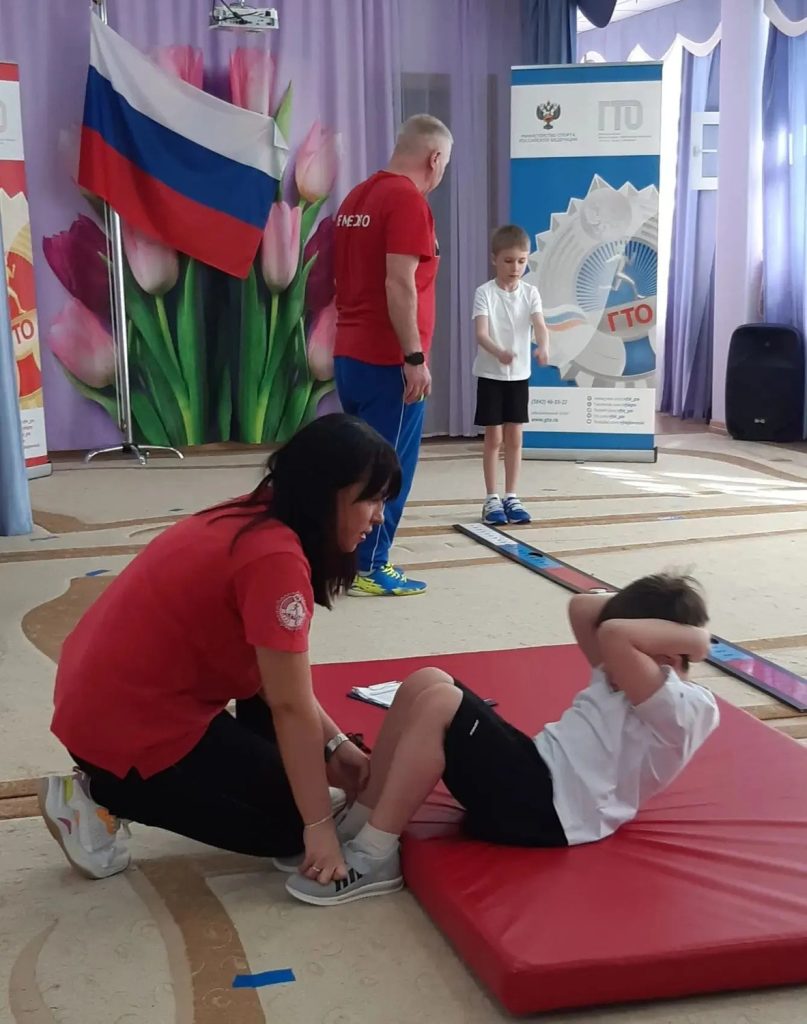 Воспитанники детского сада №20 выполнили нормативы ГТО.