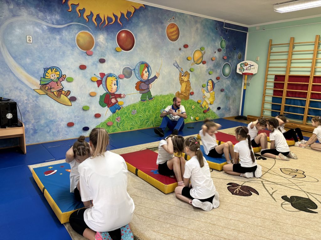 Будущие чемпионы: дошколята Кемерово успешно выполнили нормы ГТО!