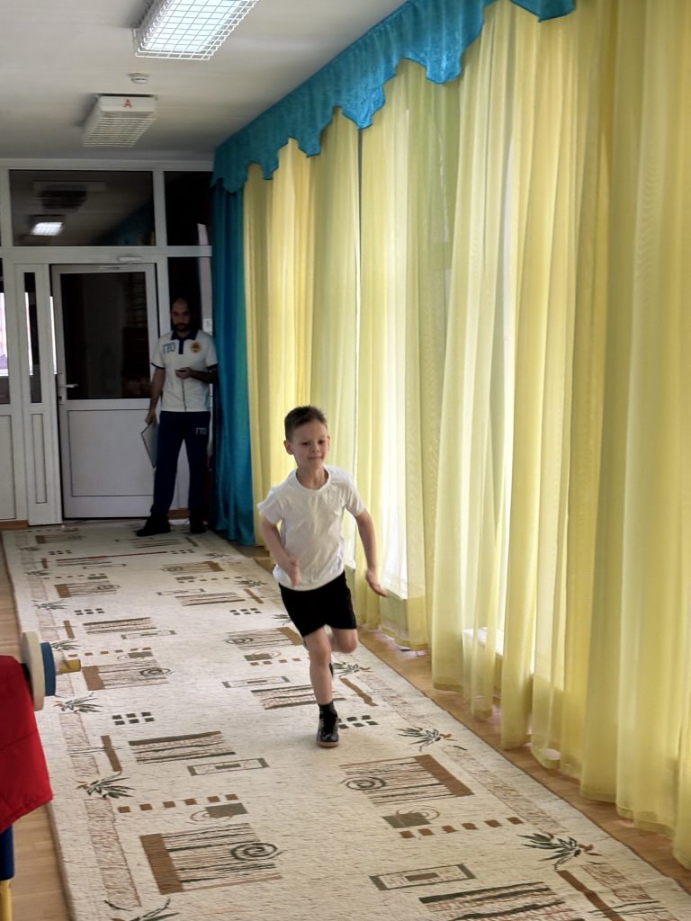 Будущие чемпионы: дошколята Кемерово успешно выполнили нормы ГТО!