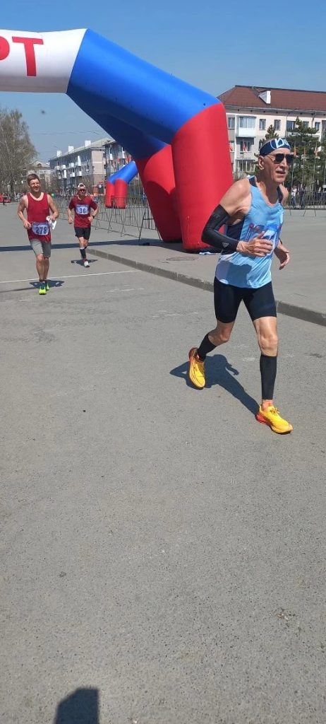 🏃‍♂️1 мая 2026 года в городе Белово состоялся традиционный «Кузбасский полумарафон памяти заслуженного работника физической культуры и спорта А. И. Ганьшина»🏃‍♀️